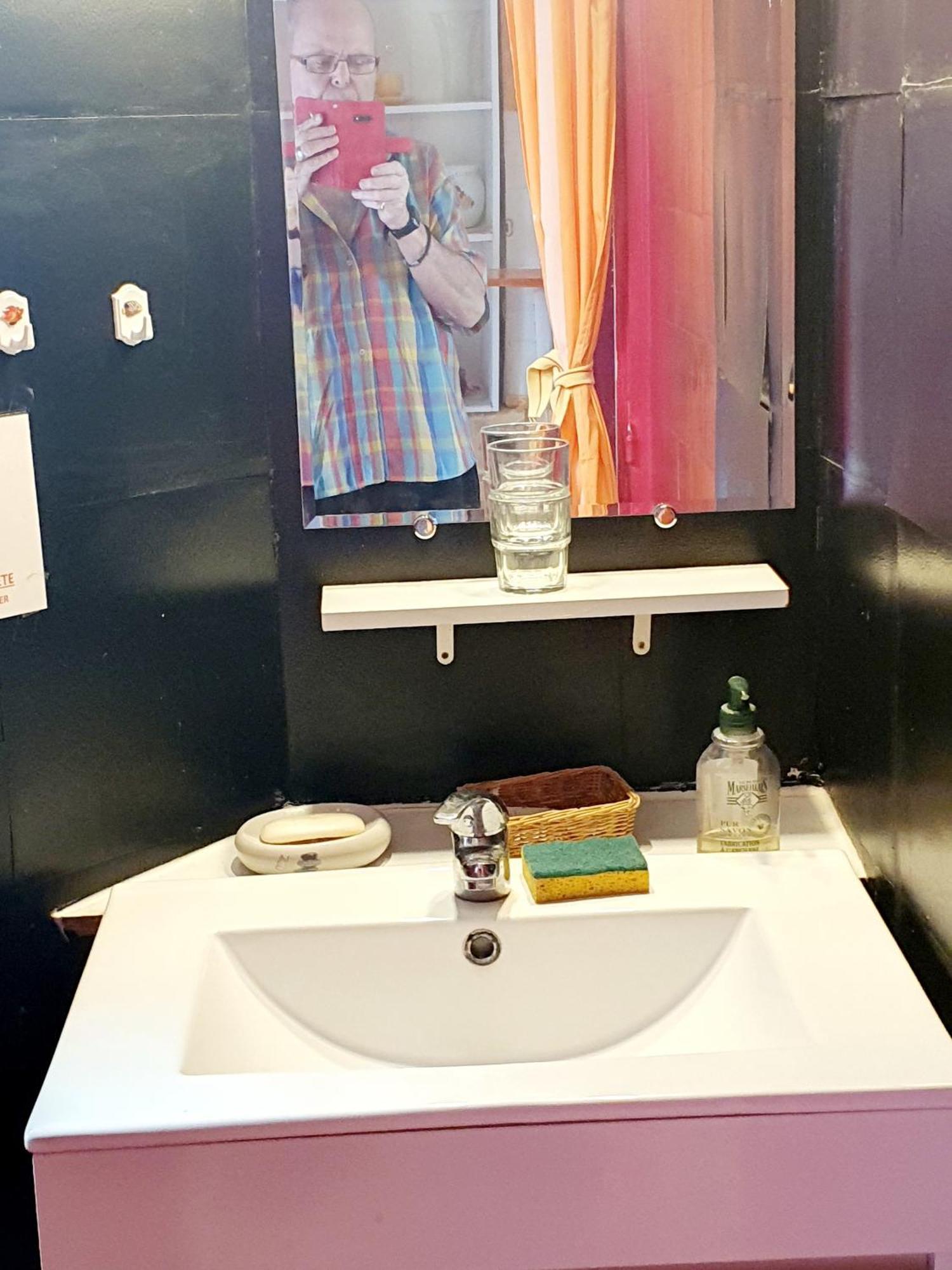 Bed And Breakfast Les Roses Multicolores Du 47 Fumel エクステリア 写真